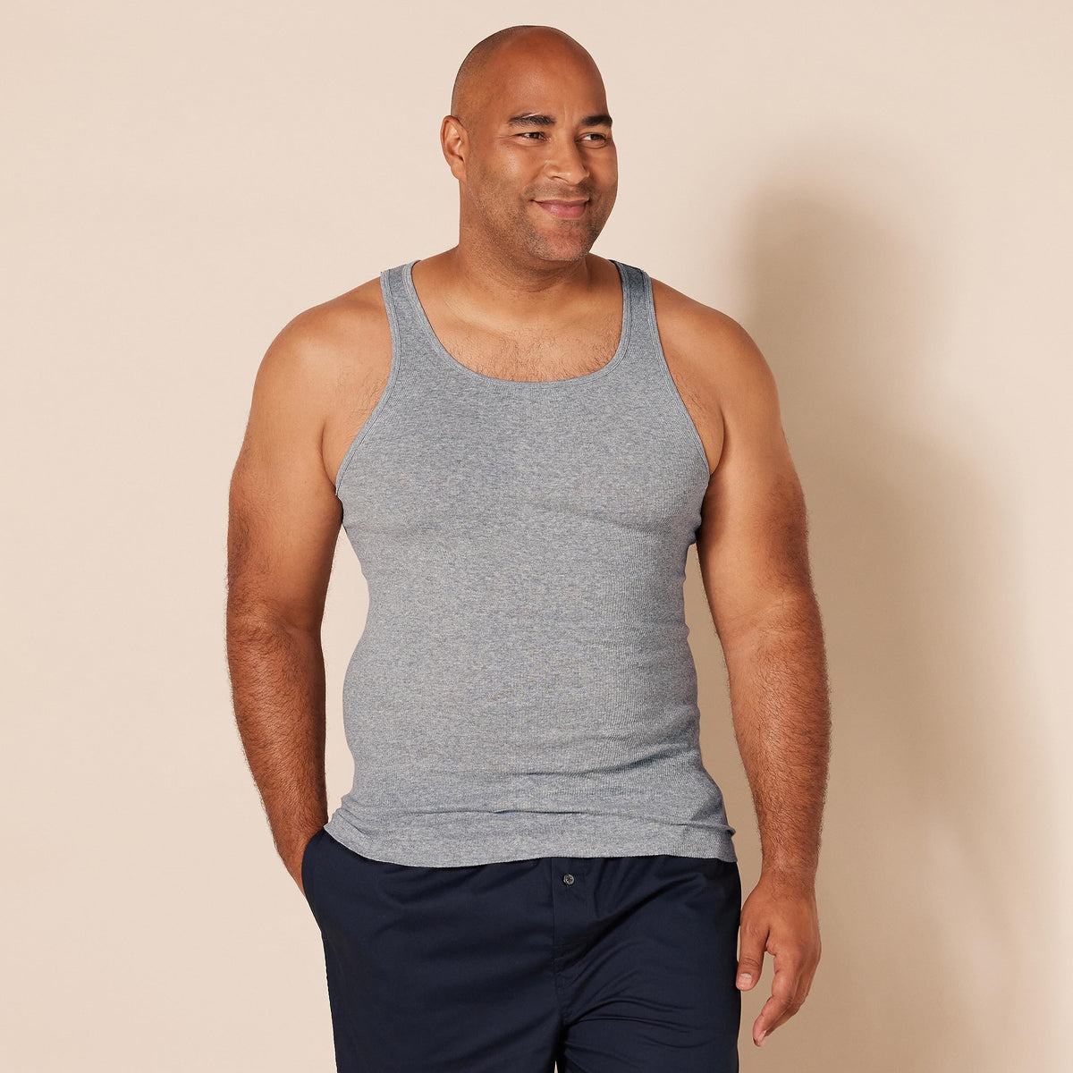 Amazon Essentials Men's Lightweight Breathable Cotton Slim Fit Tank Undershirts, Pack of 6